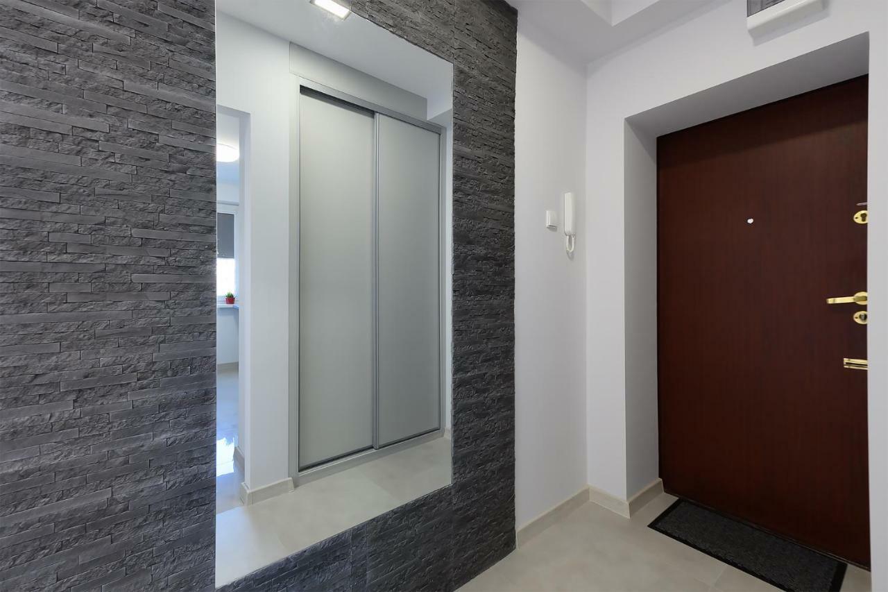 Time For You Apartments 3 Trasa Wz Lodz  Exterior photo